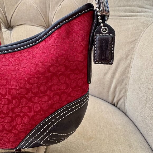 VTG Auth COACH Iconic Soho 2154 MINI Jacquard Canvas Hobo Baguette Bag - Picture 2 of 10